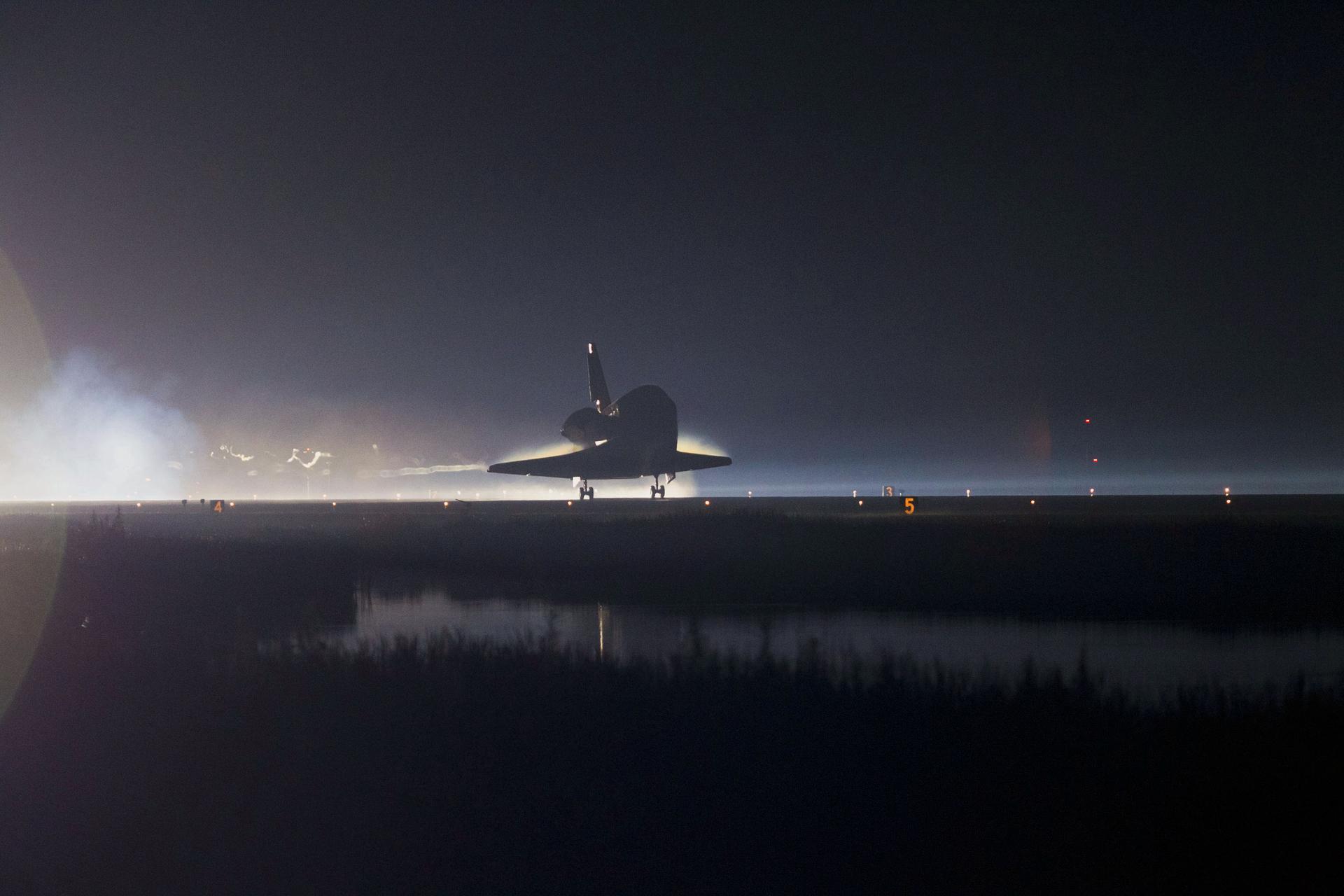 ultimo aterrizaje del transbordador espacial Atlantis en julio de 2011